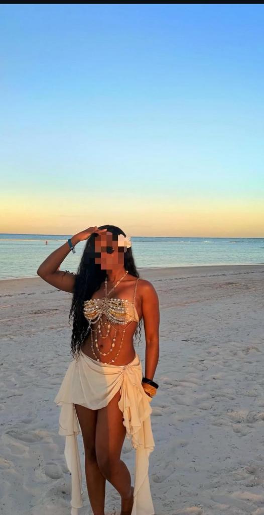 Chica busca chico en Cádiz: 