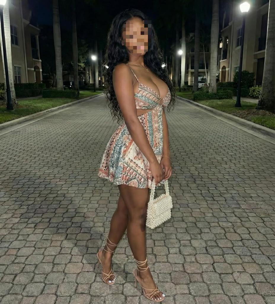 642114071: Chica busca chico en Córdoba