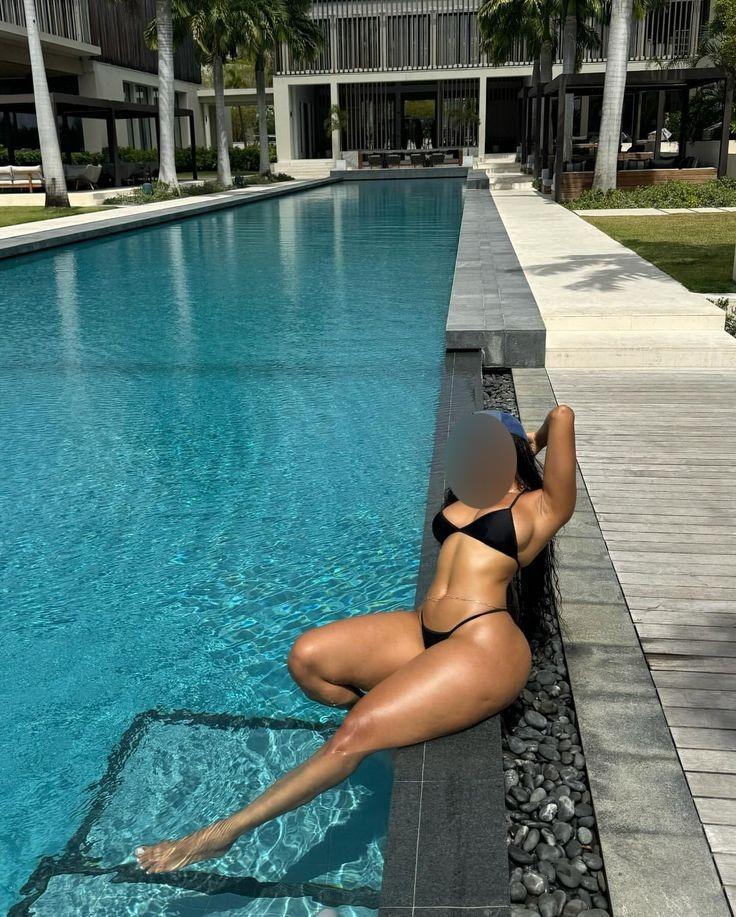 Chica busca chico en Tenerife: 