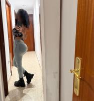 613858236: Chica busca chico en Cádiz