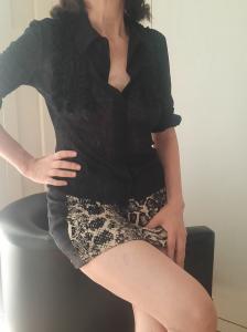 695049626: Chica busca chico en Madrid