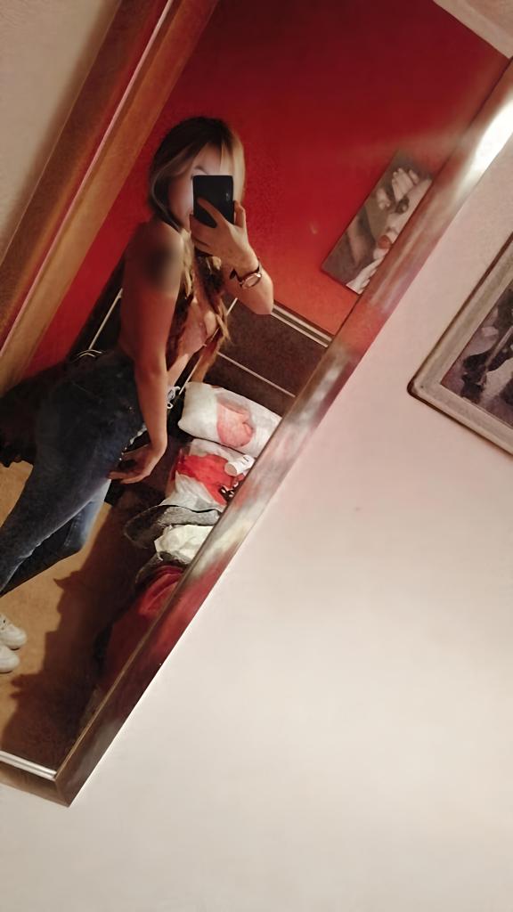 652267629: Chica busca chico en Jaén