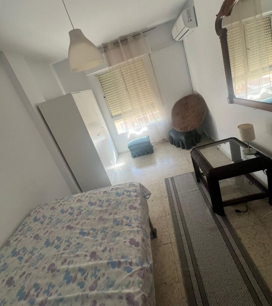 632938071:  en Málaga