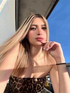 627495980: Chica busca chico en Gerona