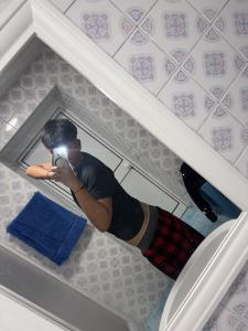 647789256: Chico busca chica en Málaga