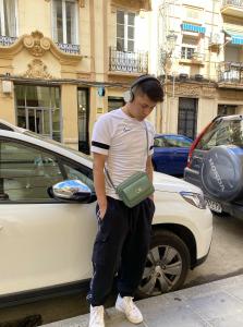 614527123: Chico busca chica en Alicante