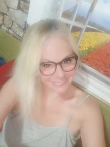 633527467: Chica busca chico en Valencia