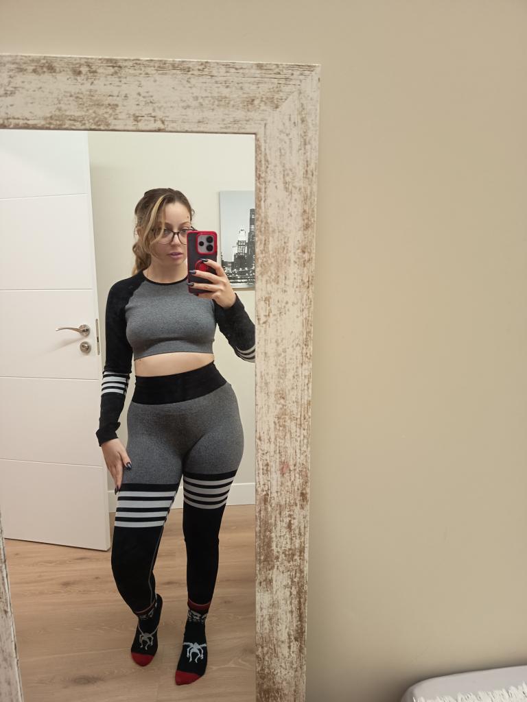 661121520: Chica busca chico en Madrid