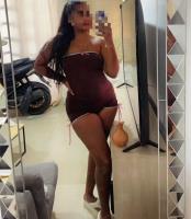 631348188: Chica busca chico en Barcelona