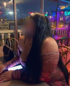 624987383: Chica busca chico en Madrid