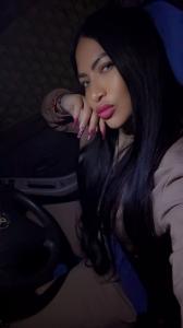 633261649: Chica busca chico en Barcelona