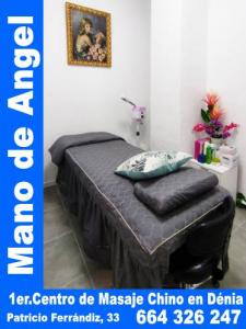 664326247: Chica busca chico en Alicante