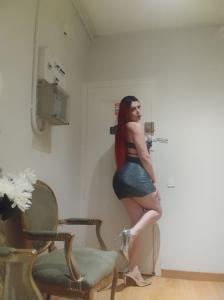 607627382: Travesti en Barcelona