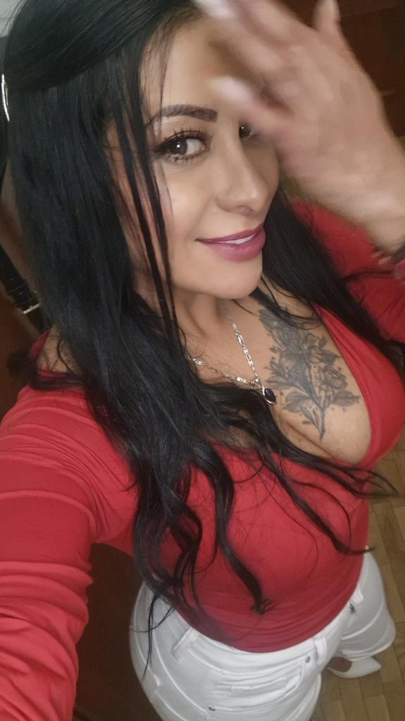 Chica busca chico en León: 