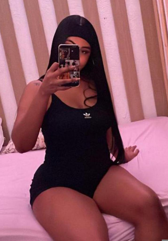 613314267: Chica busca chico en Zaragoza