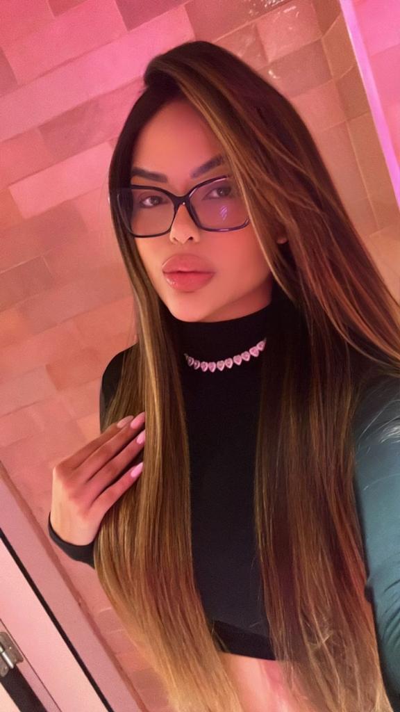 667471125: Chica busca chico en Alicante