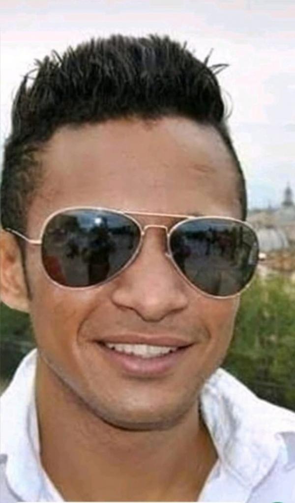 613293071: Chico busca chica en Huelva