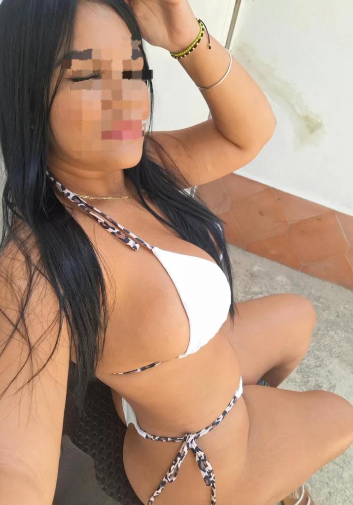 655699529: Chica busca chico en Granada