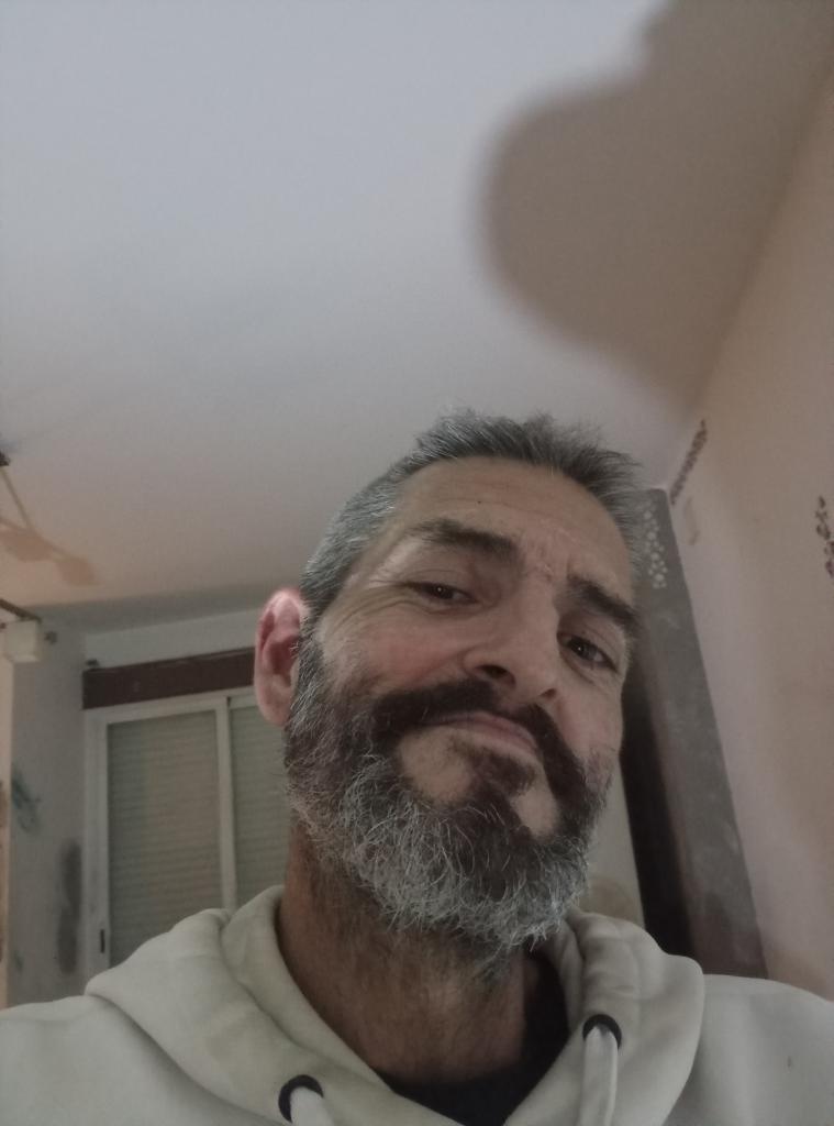 Chico busca chica en Valencia: 