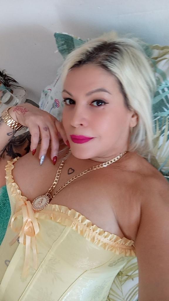 632948943: Chica busca chico en Valencia