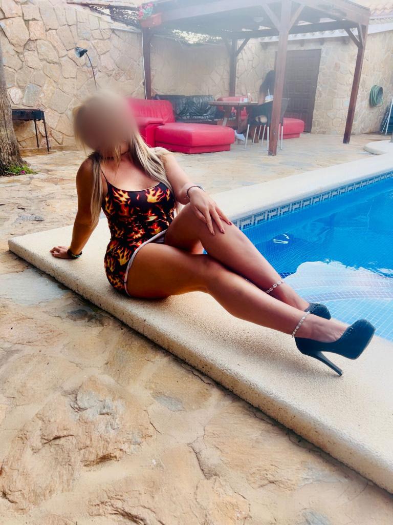 613792452: Chica busca chico en Almería
