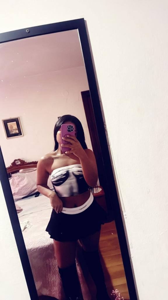 604159085: Chica busca chico en Cádiz