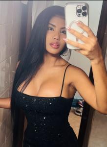 610142807: Chica busca chico en Sevilla