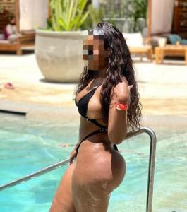 614660192: Chica busca chico en Almería