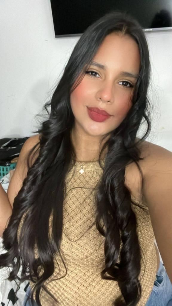 613965418: Chica busca chico en Córdoba