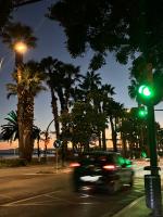 643137985: Chica busca chico en Granada