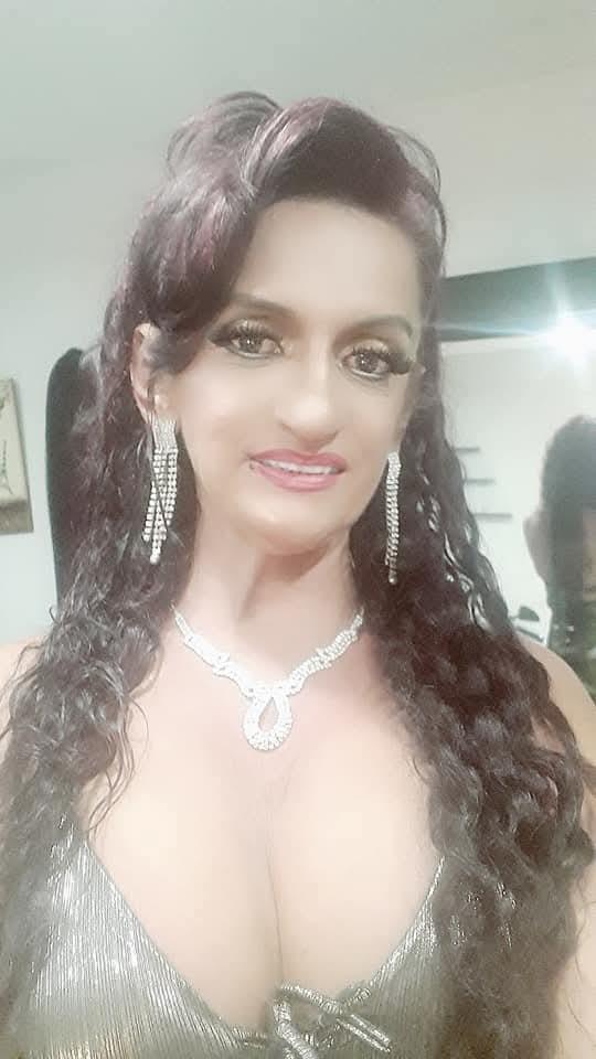 667650883: Travesti en Barcelona