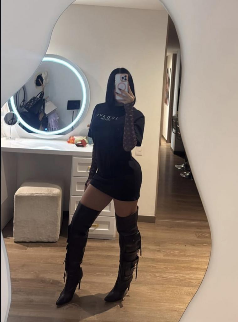 Chica busca chico en Tenerife: 