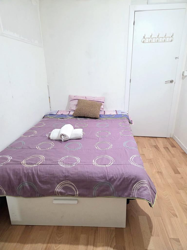 614411685:  en Barcelona