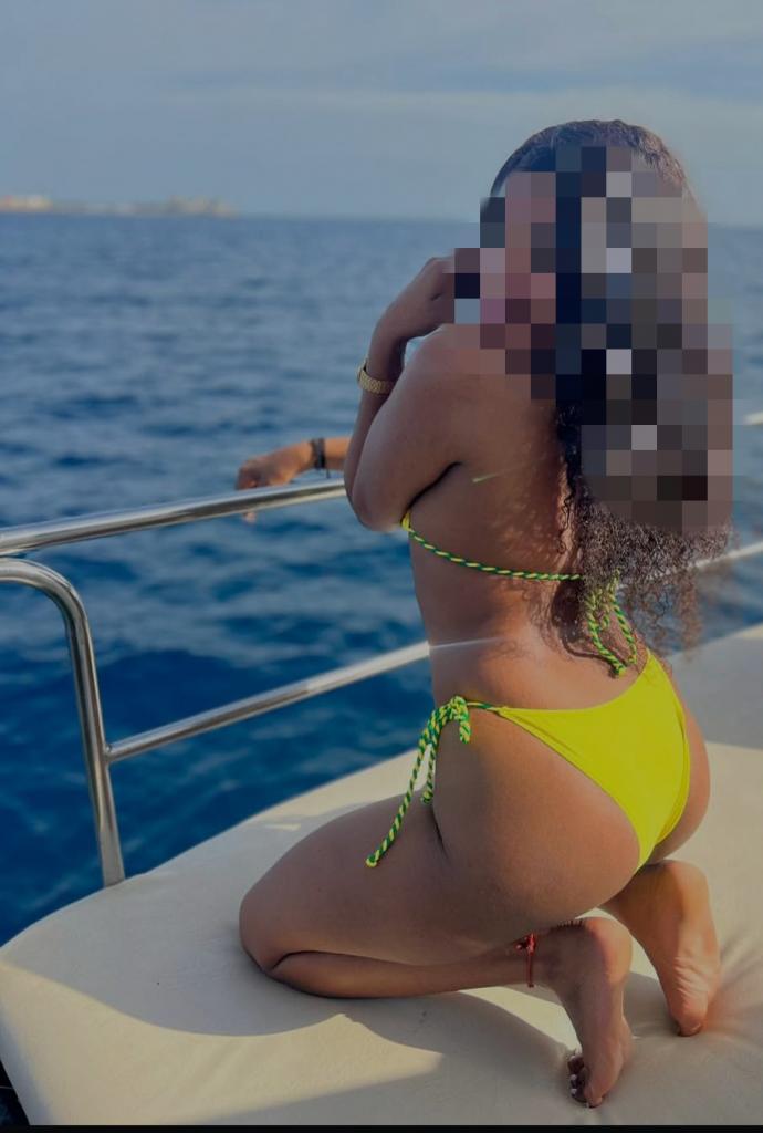 Chica busca chico en La Coruña: 