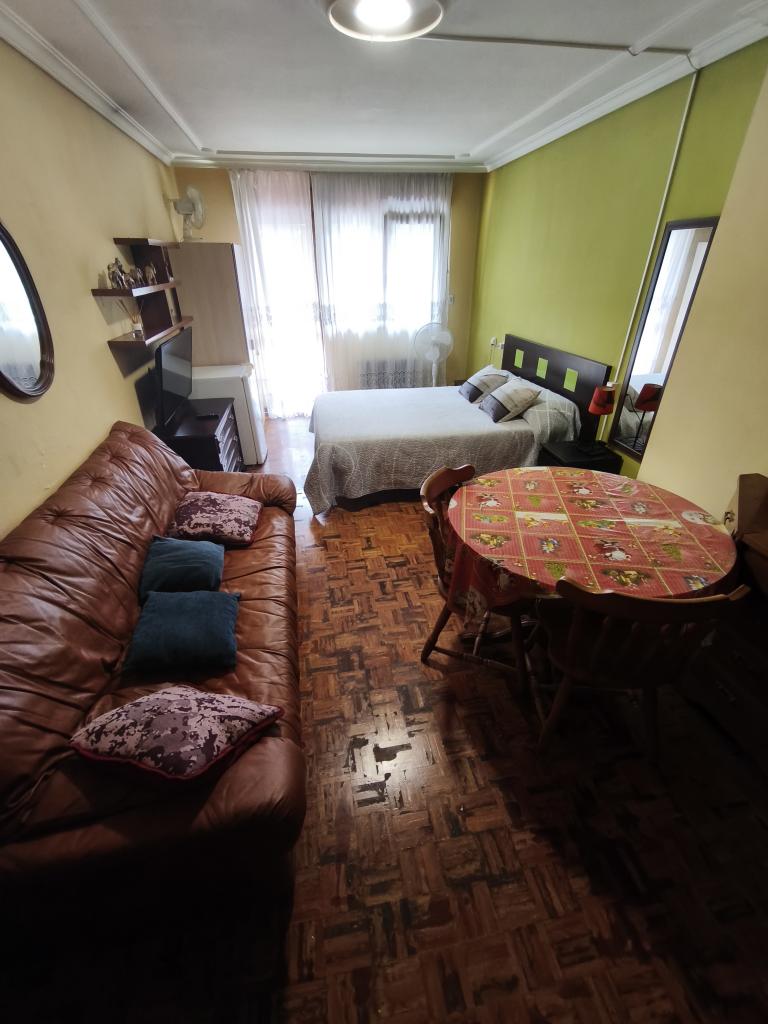 625255765:  en León