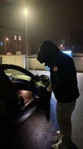 614473358: Chico busca chica en Madrid