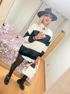 607212118: Transexual en Cádiz