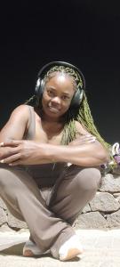 677296390: Chica busca chico en Las Palmas