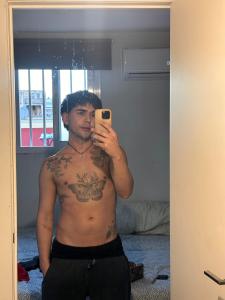 617679212: Chico busca chica en Cádiz