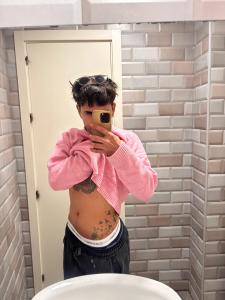 617679212: Chico busca chica en Cádiz