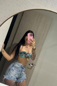 624449811: Chica busca chico en Madrid