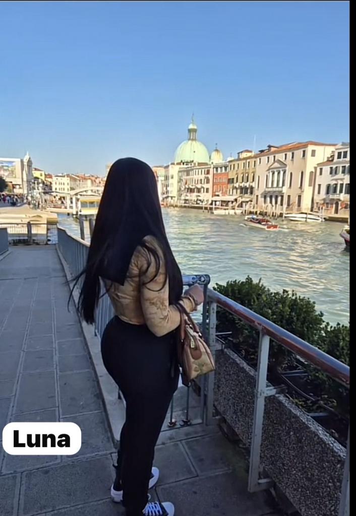 Chica busca chico en Cádiz: 