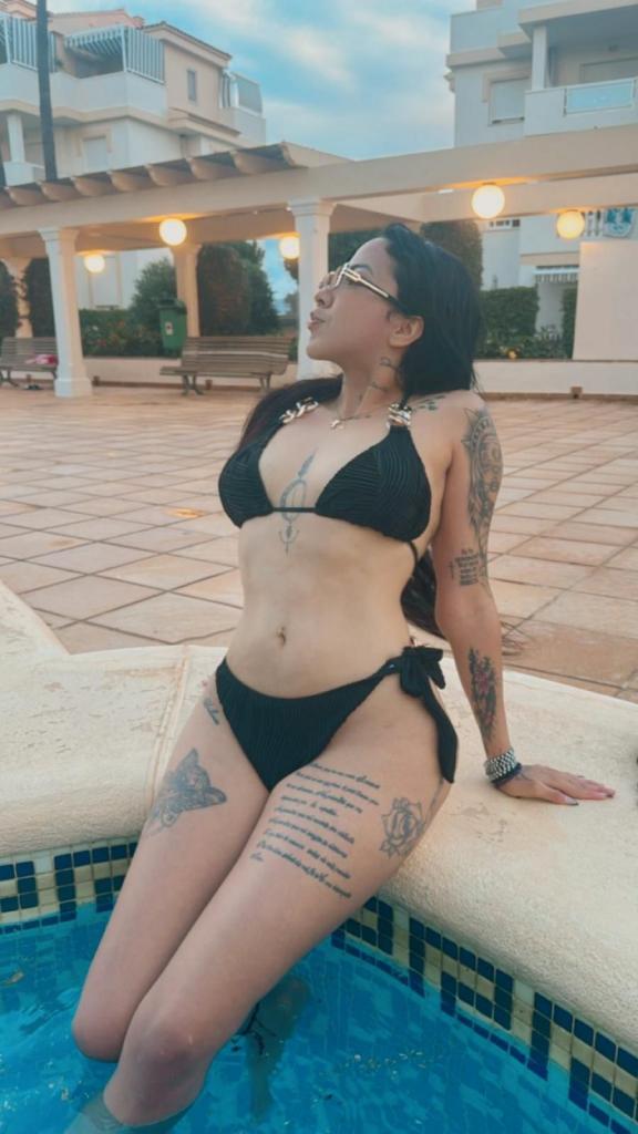 Chica busca chico en Cádiz: 