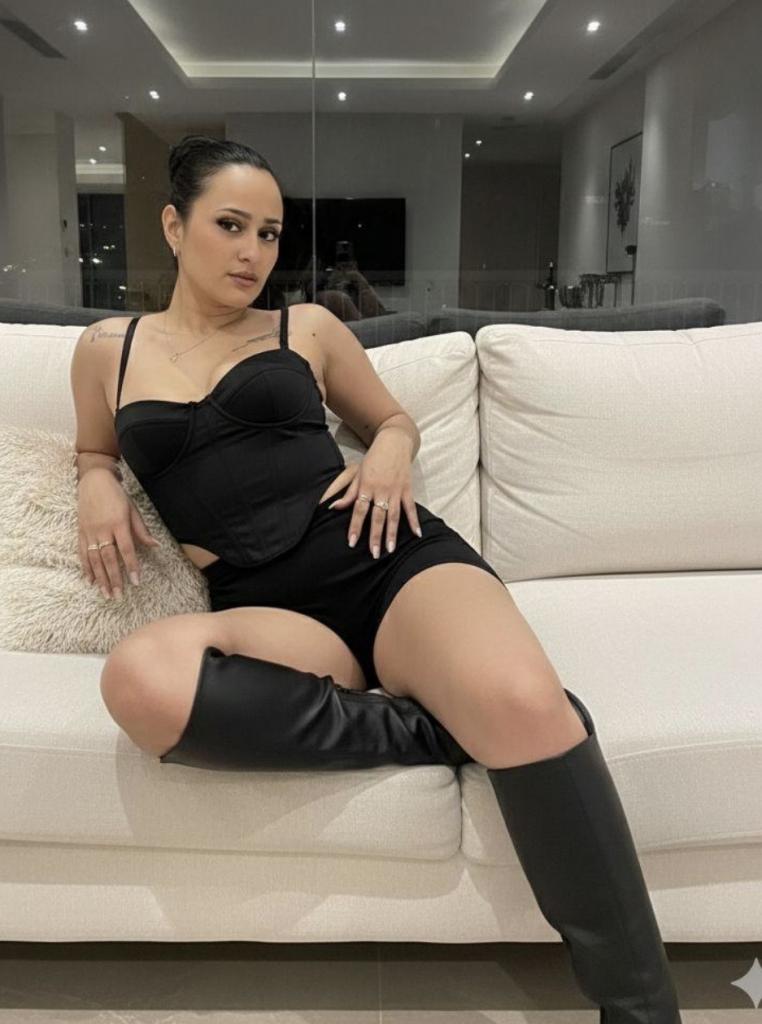 651619456: Chica busca chico en Madrid