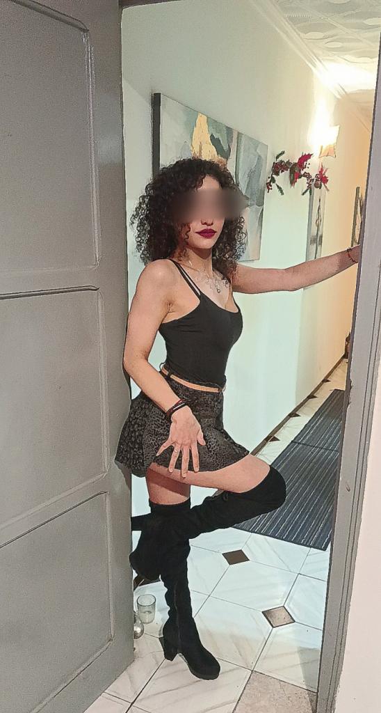 Chica busca chico en Madrid: Chica busca chico