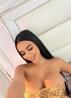 663405365: Chica busca chico en Granada