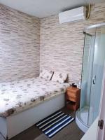 688106247: Chica busca chico en Barcelona