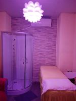 688106247: Chica busca chico en Barcelona