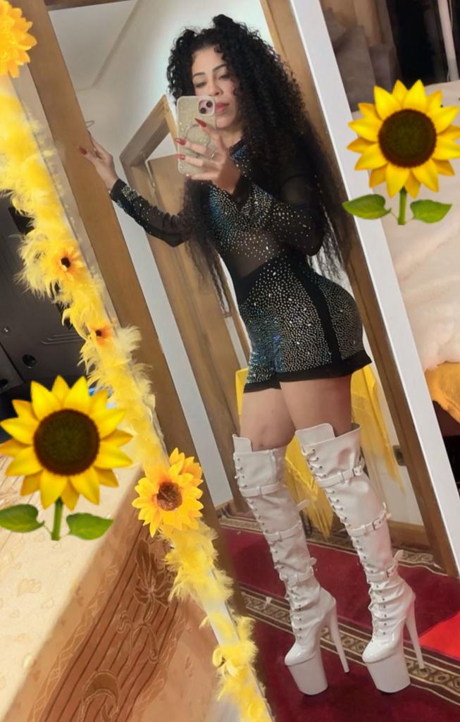 634346521: Chica busca chico en León