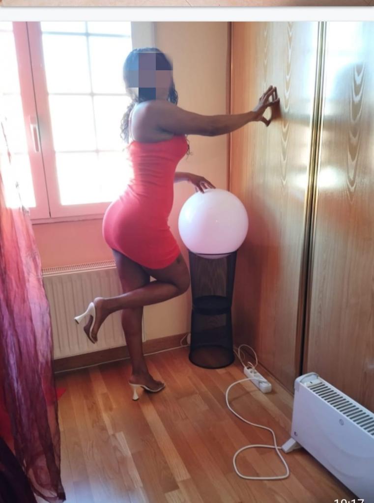 632235083: Chica busca chico en Asturias